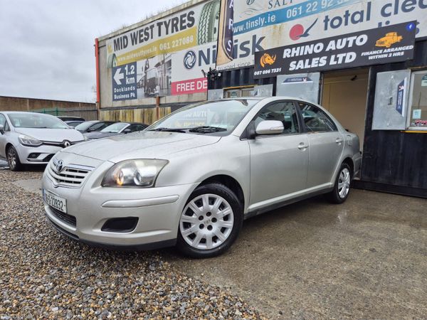 Toyota Avensis Saloon, Petrol, 2008, Silver