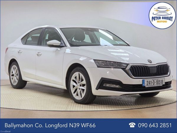 Skoda Octavia Saloon, Diesel, 2024, White