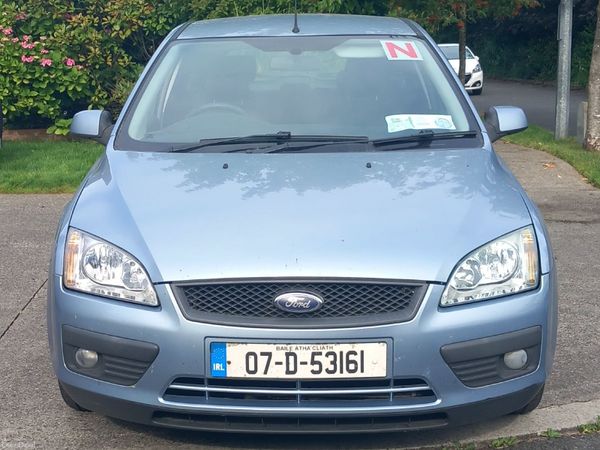 Ford Focus Hatchback, Petrol, 2007, Blue