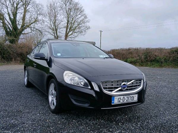 Volvo S60 Saloon, Diesel, 2012, Black