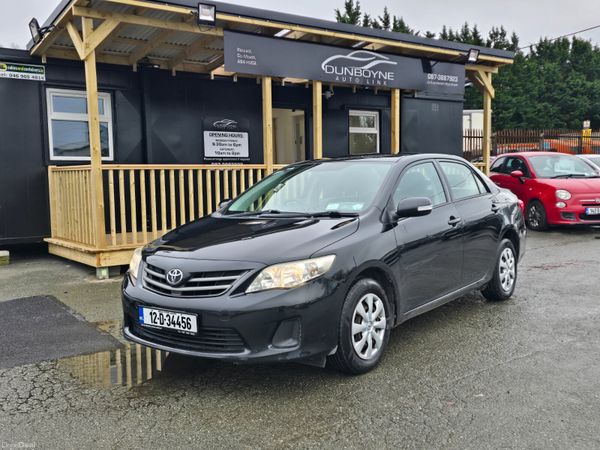 Toyota Corolla Saloon, Petrol, 2012, Black