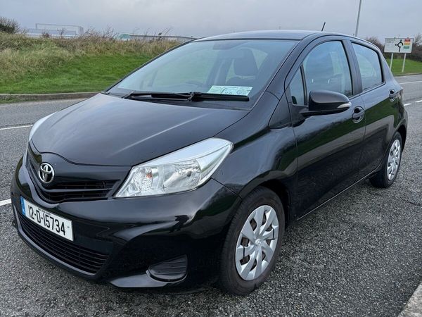 Toyota Yaris Hatchback, Diesel, 2012, Black