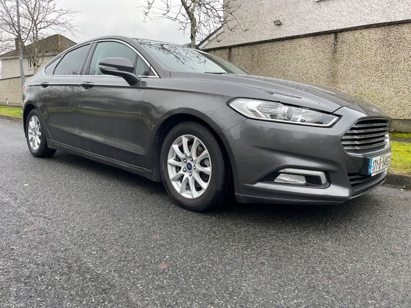 Ford Mondeo Hatchback, Diesel, 2017, Grey