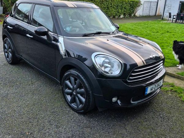 Mini Cooper Hatchback, Diesel, 2014, Black