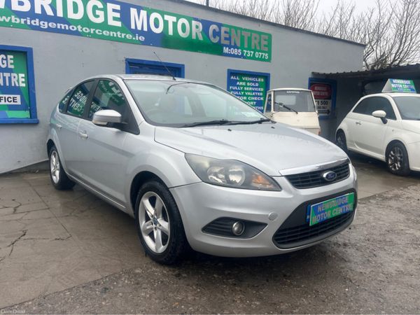 Ford Focus Hatchback, Diesel, 2010, Silver