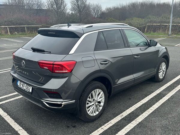 Volkswagen T-Roc SUV, Petrol, 2018, Grey