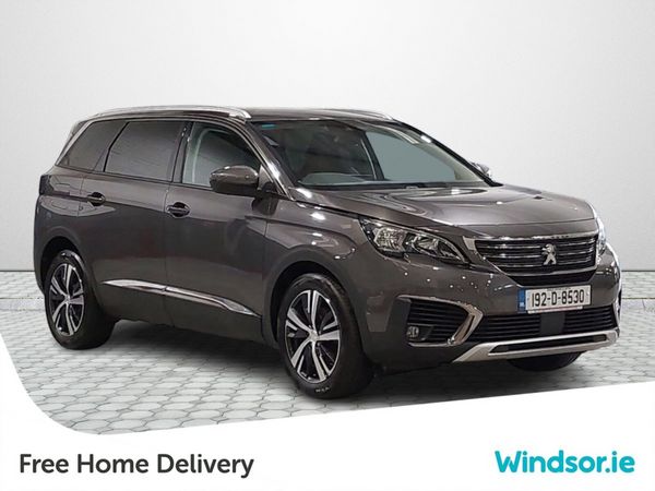 Peugeot 5008 MPV, Petrol, 2019, Grey