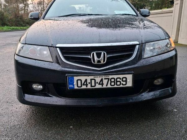 Honda Accord Saloon, Petrol, 2004, Black