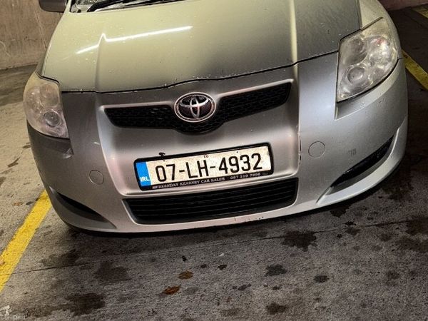 Toyota Auris Hatchback, Petrol, 2007, Silver