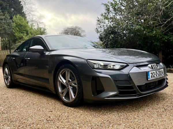 Audi e-tron GT quattro Hatchback, Electric, 2021, Grey