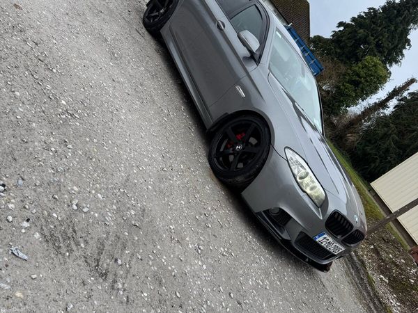 BMW 5-Series Saloon, Diesel, 2012, Grey