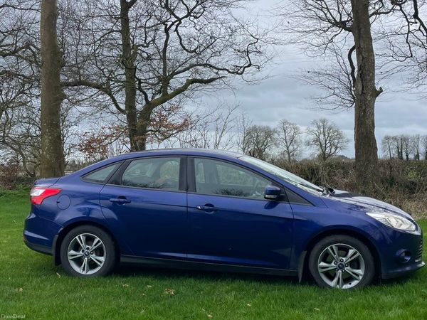 Ford Focus Saloon, Diesel, 2014, Blue
