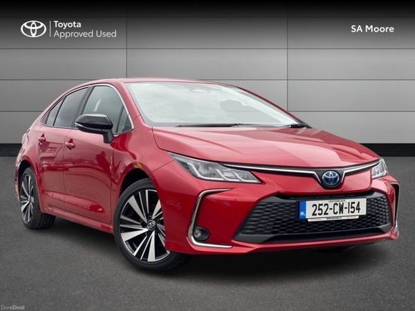 Toyota Corolla Saloon, Petrol Hybrid, 2025, Red
