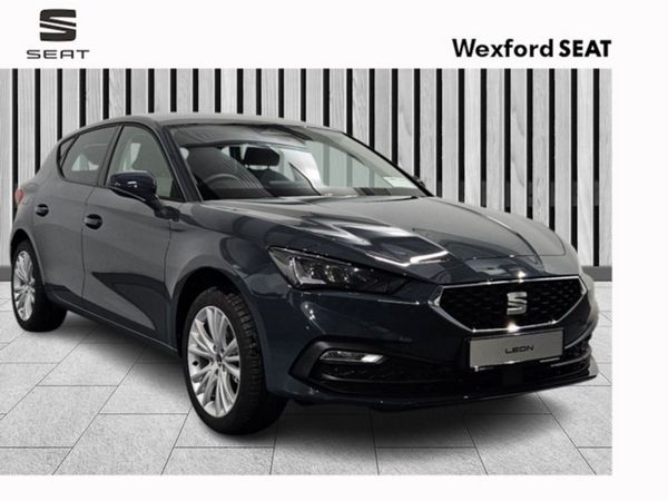 SEAT Leon Hatchback, Petrol, 2026, Blue