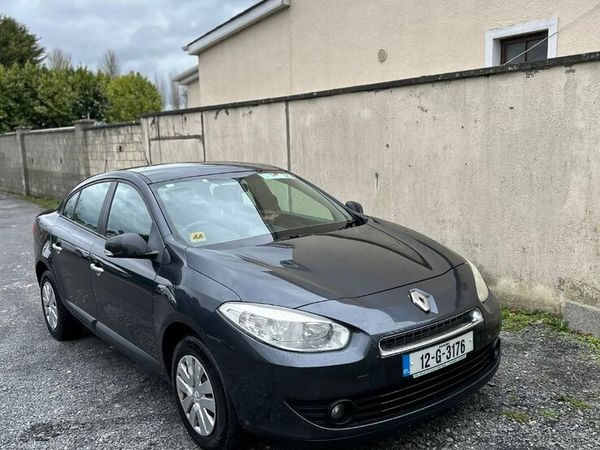 Renault Fluence Saloon, Diesel, 2012, Grey