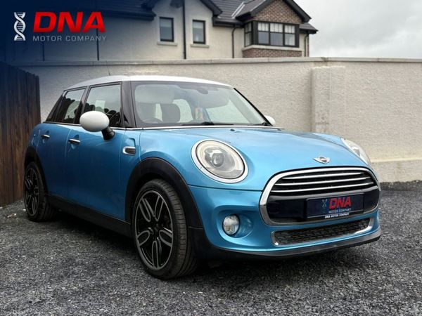Mini Cooper Hatchback, Petrol, 2015, Blue