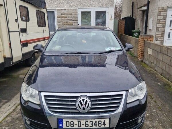 Volkswagen Passat Saloon, Diesel, 2008, Black