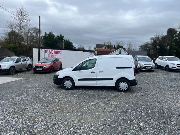 Peugeot Partner MPV, Diesel, 2018, White