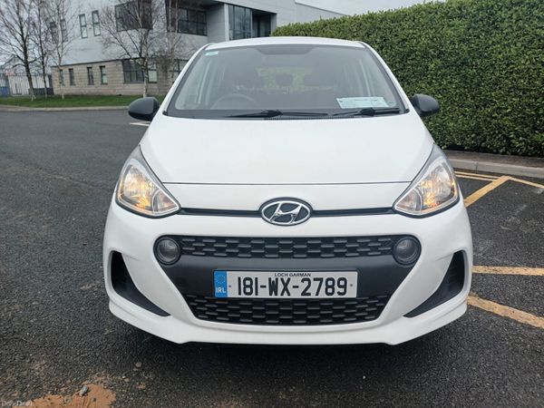 Hyundai i10 Hatchback, Petrol, 2018, White