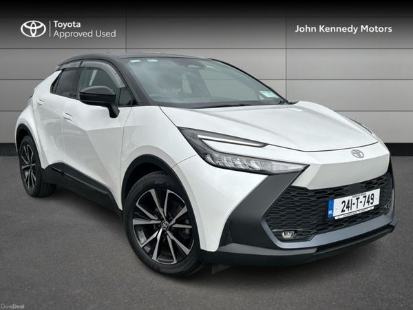Toyota C-HR SUV, Petrol Hybrid, 2024, White