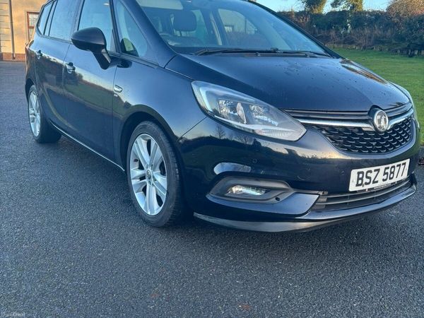 Vauxhall Zafira MPV, Petrol, 2018, Blue