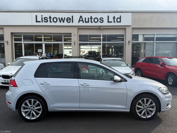 Volkswagen Golf Hatchback, Petrol, 2018, White