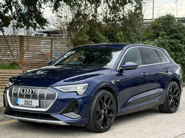 Audi e-tron SUV, Electric, 2022, Blue