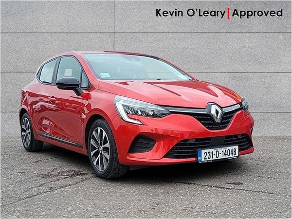 Renault Clio Hatchback, Petrol, 2023, Red
