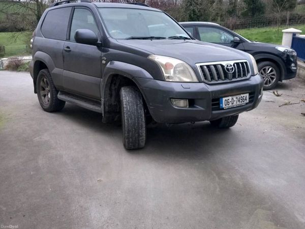 Toyota Land Cruiser SUV, Diesel, 2006, Grey
