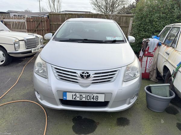 Toyota Avensis Saloon, Diesel, 2012, Silver