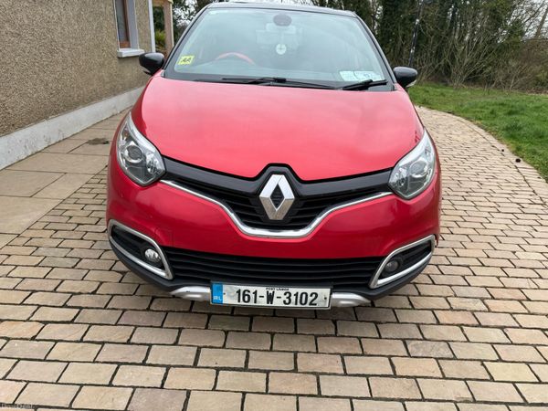 Renault Captur Hatchback, Diesel, 2016, Red