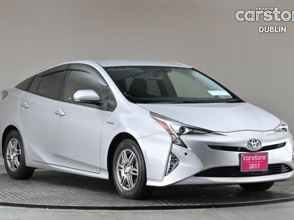Toyota Prius Hatchback, Petrol Hybrid, 2017, Silver