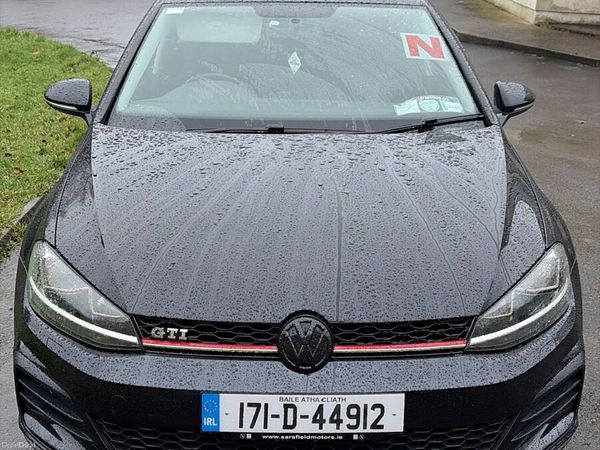 Volkswagen Golf Estate, Petrol, 2017, Black