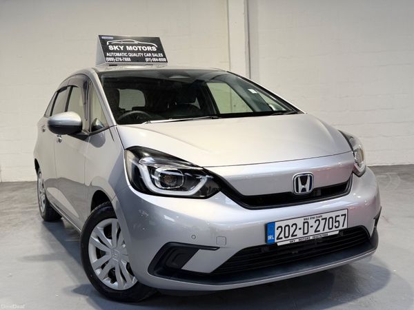 Honda Fit Hatchback, Petrol Hybrid, 2020, Silver