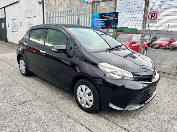 Toyota Vitz Hatchback, Petrol, 2015, Black