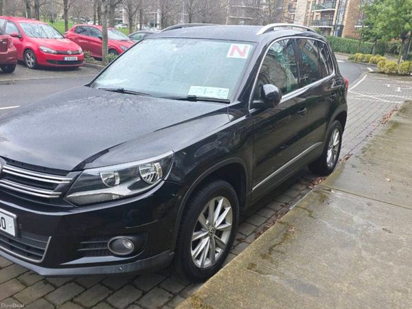 Volkswagen Tiguan SUV, Diesel, 2012, Black
