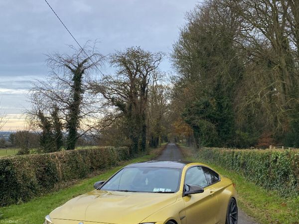 BMW M4 Saloon, Petrol, 2015, Yellow
