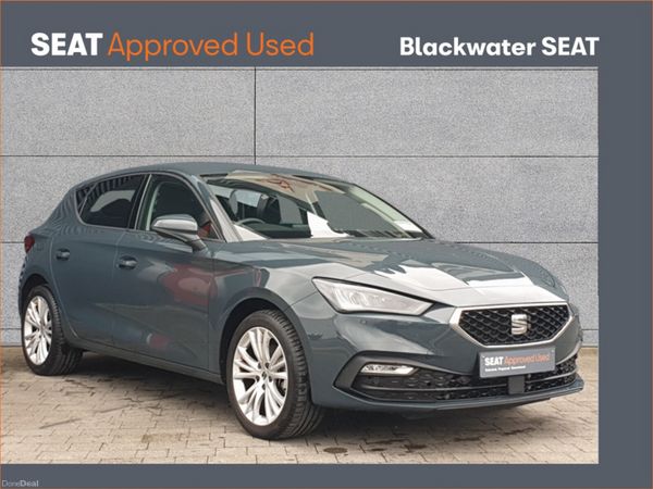 SEAT Leon Hatchback, Petrol, 2025, Blue