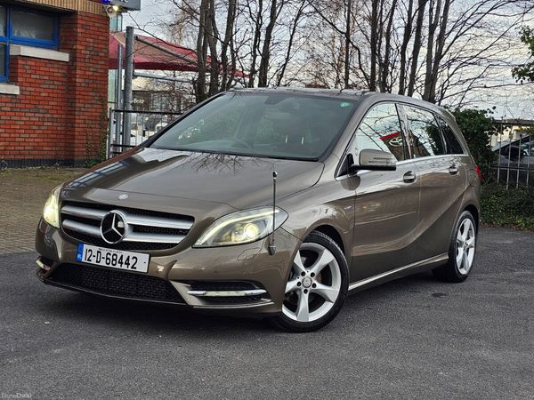 Mercedes-Benz B-Class MPV, Petrol, 2012, Brown