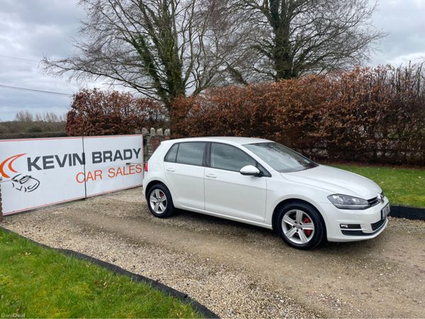 Volkswagen Golf Hatchback, Petrol, 2015, White