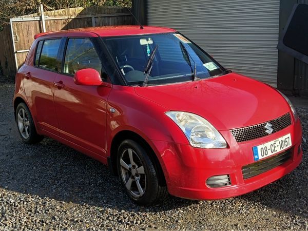 Suzuki Swift Hatchback, Petrol, 2008, Red