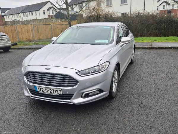 Ford Mondeo Hatchback, Diesel, 2017, Silver