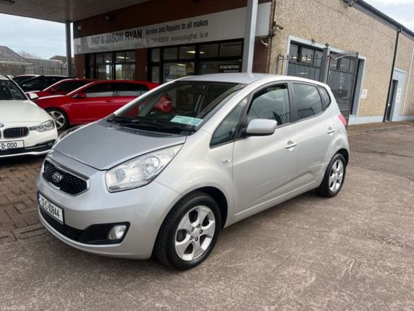 Kia Venga MPV, Diesel, 2012, Silver
