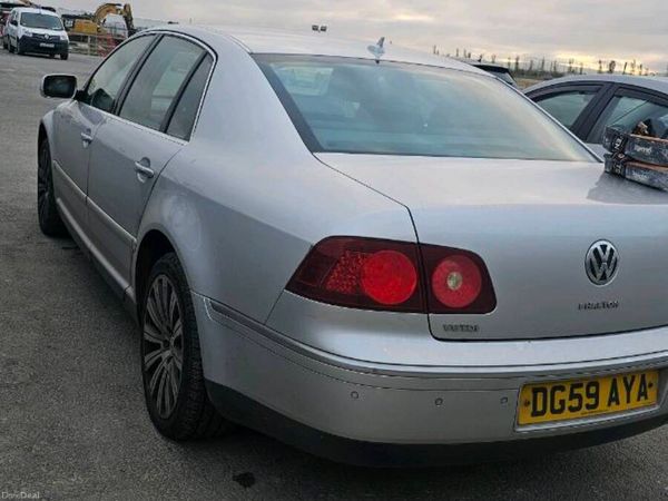 Volkswagen Phaeton Saloon, Diesel, 2009, Silver