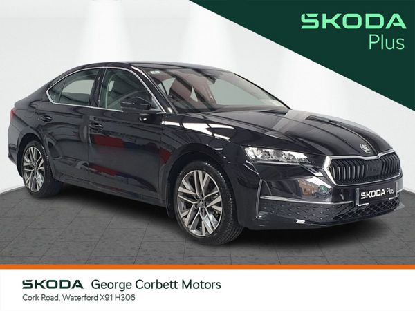 Skoda Octavia Hatchback, Petrol, 2026, Black