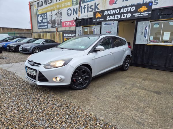 Ford Focus Hatchback, Diesel, 2012, Silver
