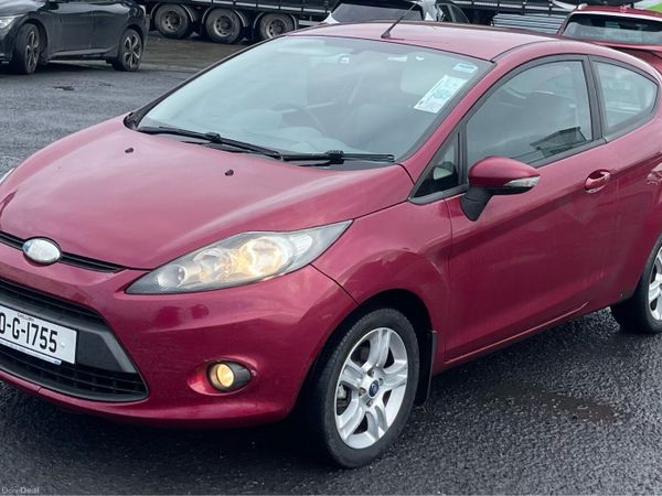 Ford Fiesta Hatchback, Diesel, 2010, Purple