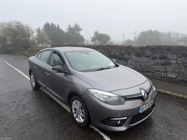 Renault Fluence Saloon, Diesel, 2015, Grey