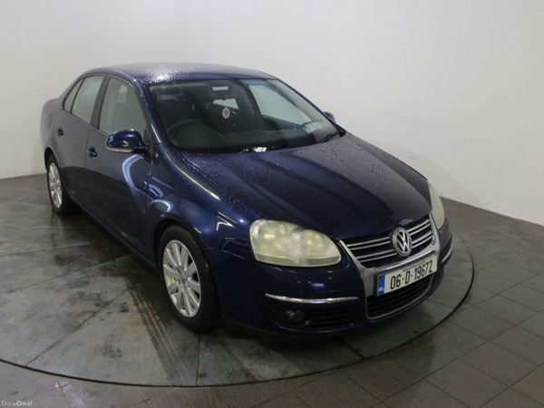 Volkswagen Jetta Saloon, Petrol, 2006, Blue