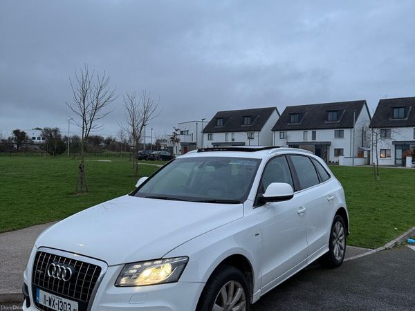 Audi Q5 SUV, Diesel, 2011, White